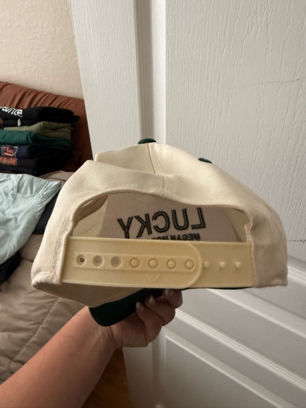 LUCKY Megan Moroney Two-Tone Baseball Cap - Cream & Dark Green - Picture 2 of 4